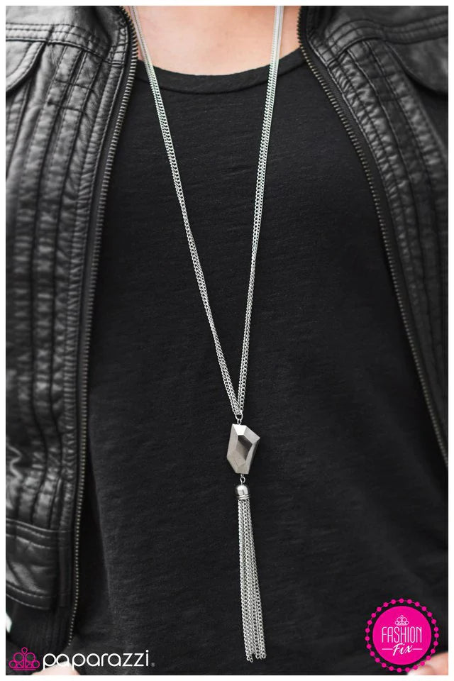 Collar Paparazzi ~ Rompe el hechizo - Plata