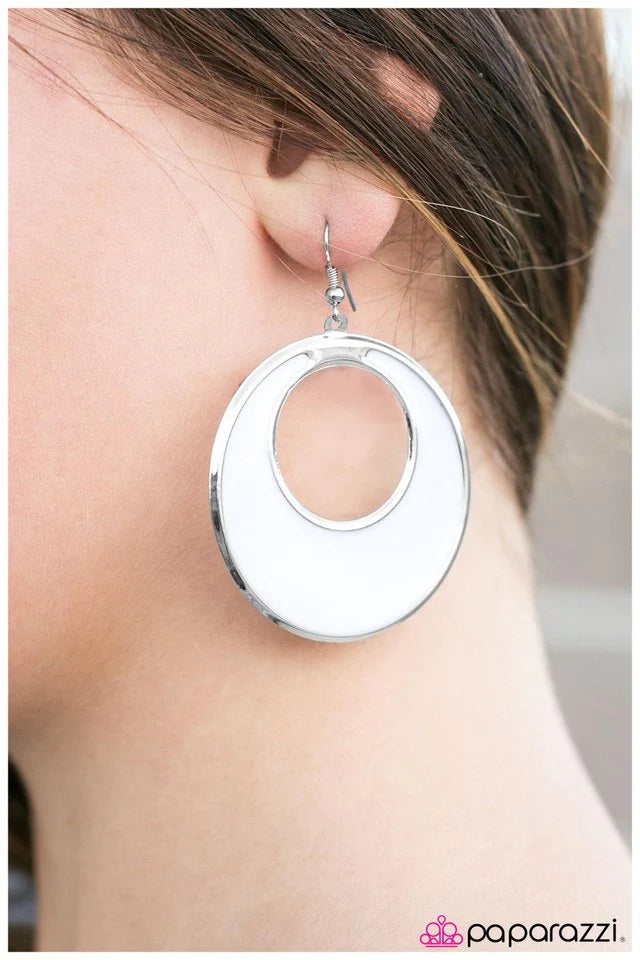 Pendiente Paparazzi ~ Moonlight Mambo - Blanco