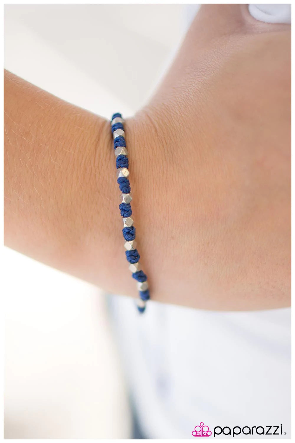Pulsera Paparazzi ~ CORD-ially Invited - Azul