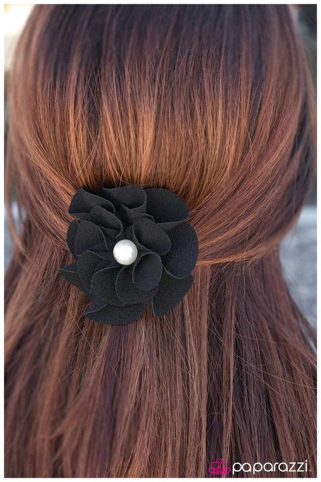 Paparazzi Hair Accessories ~ Polo, Anyone? - Black