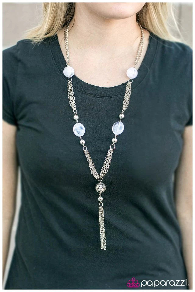 Paparazzi Necklace ~ Making the Rounds - White