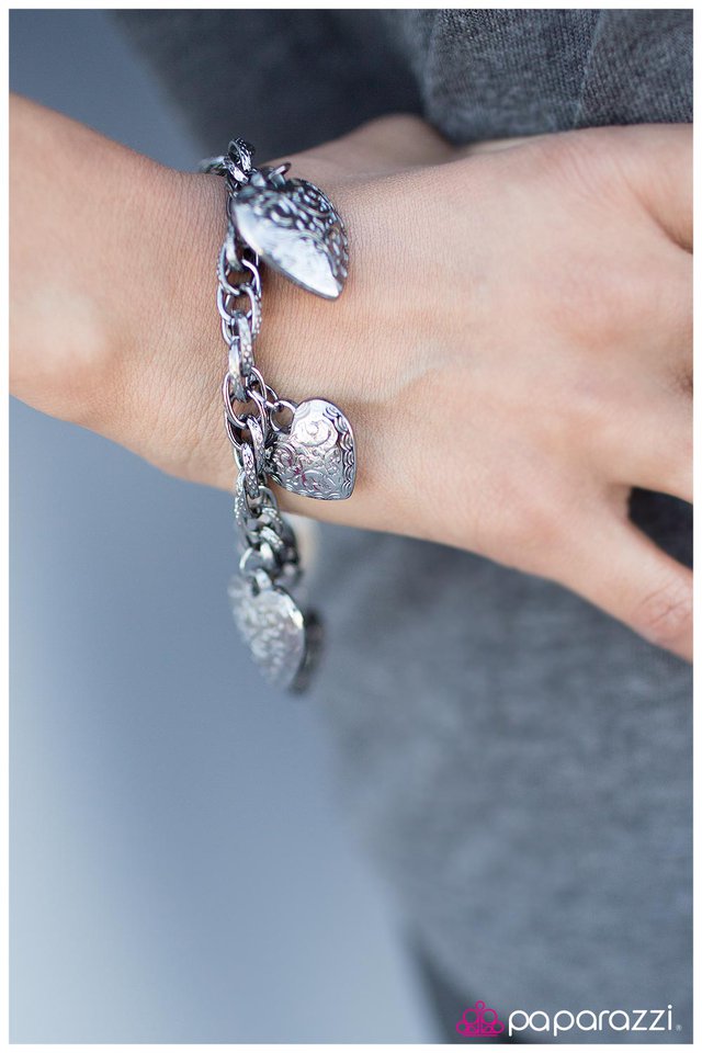 Pulsera Paparazzi ~ This Heart Of Mine - Negro
