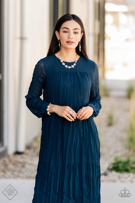 Paparazzi Fashion Fix Set ~ Vistazos de Malibú - Combinación completa de tendencias - Septiembre de 2021