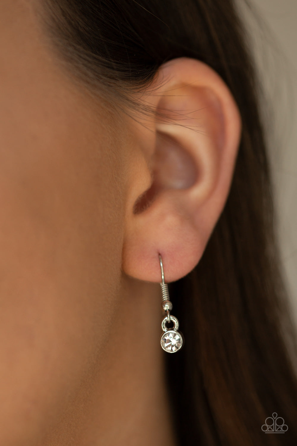 Paparazzi Necklace ~ Love Is All Around - Red