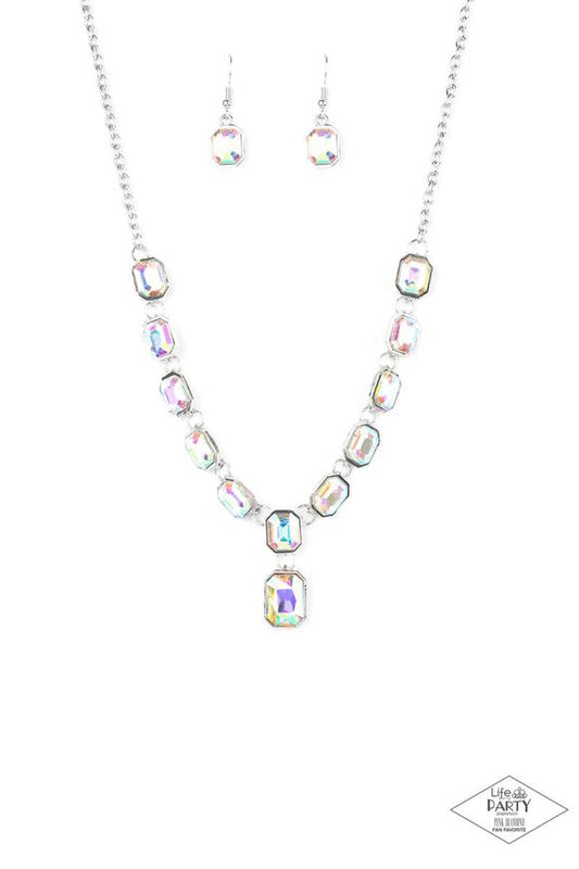 Collar Paparazzi ~ El derecho a permanecer brillante - Multi