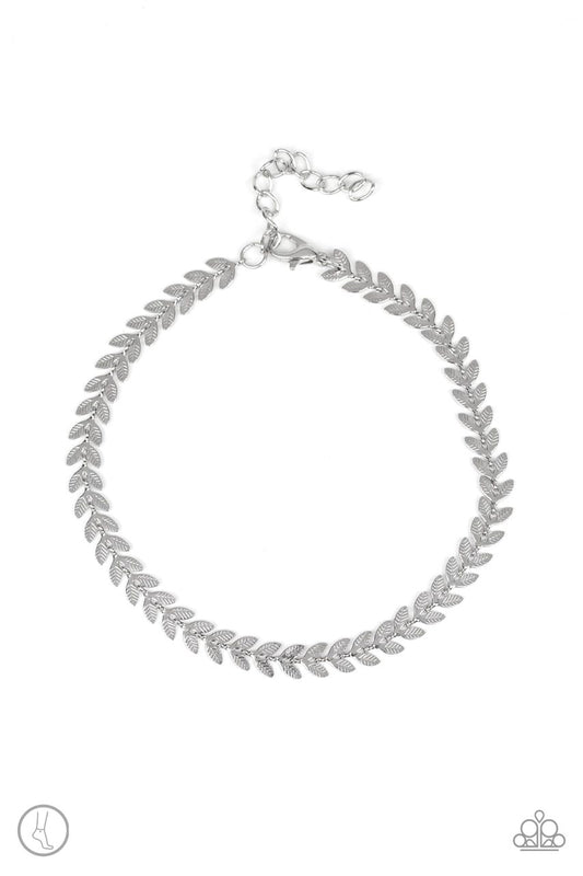 Paparazzi Anklet ~ West Coast Goddess - Silver