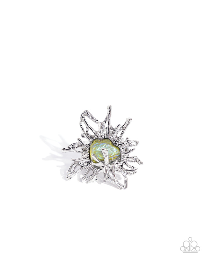 Paparazzi Ring ~ Artistic Movement - Green