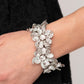 Pulsera Paparazzi ZI ~ Ideal para darse un capricho - Blanco