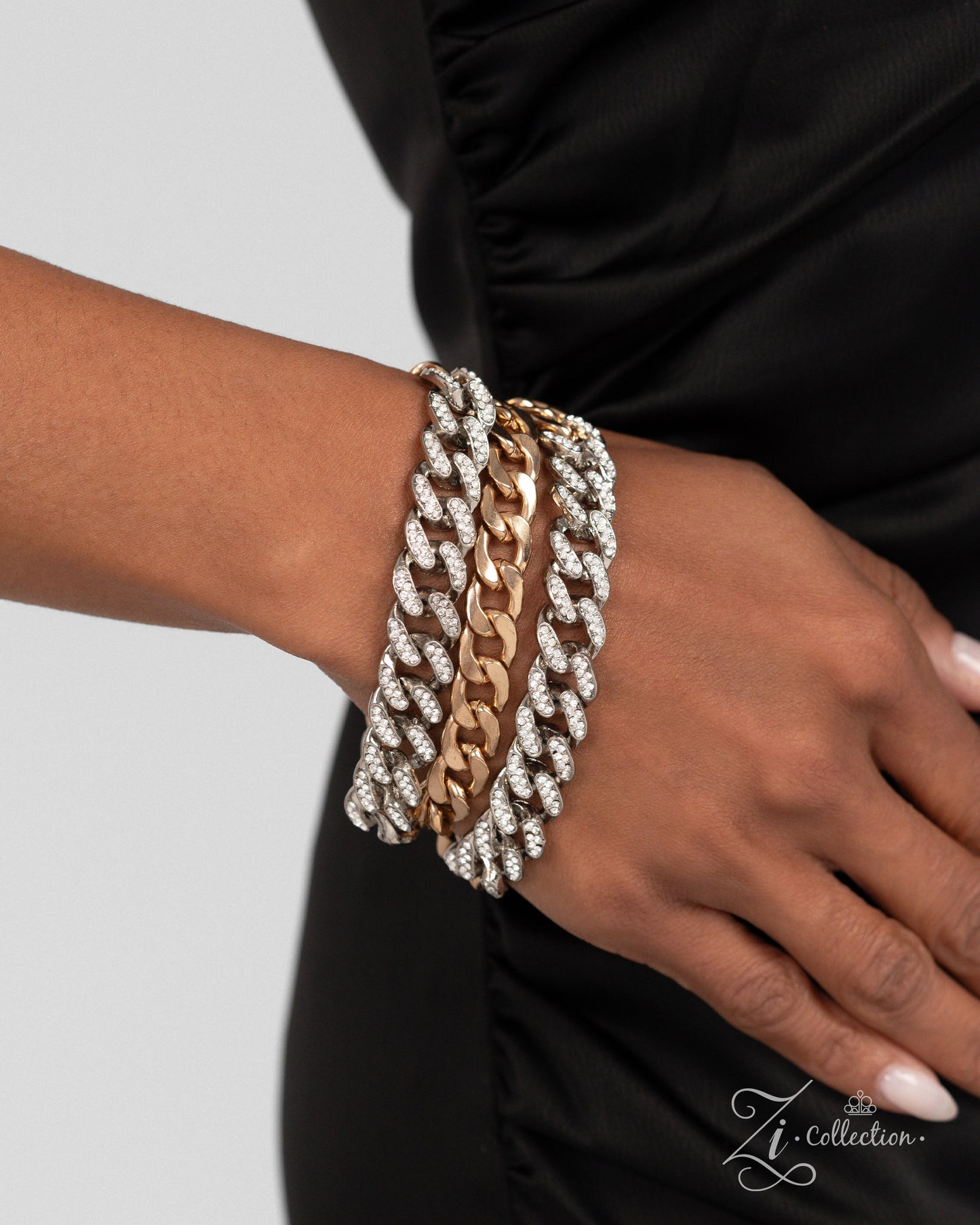 Paparazzi ZI Bracelet ~ Confident Conviction - Multi