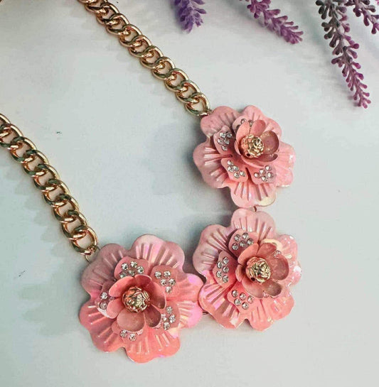 Paparazzi Necklace ~ Gala Genre - Pink