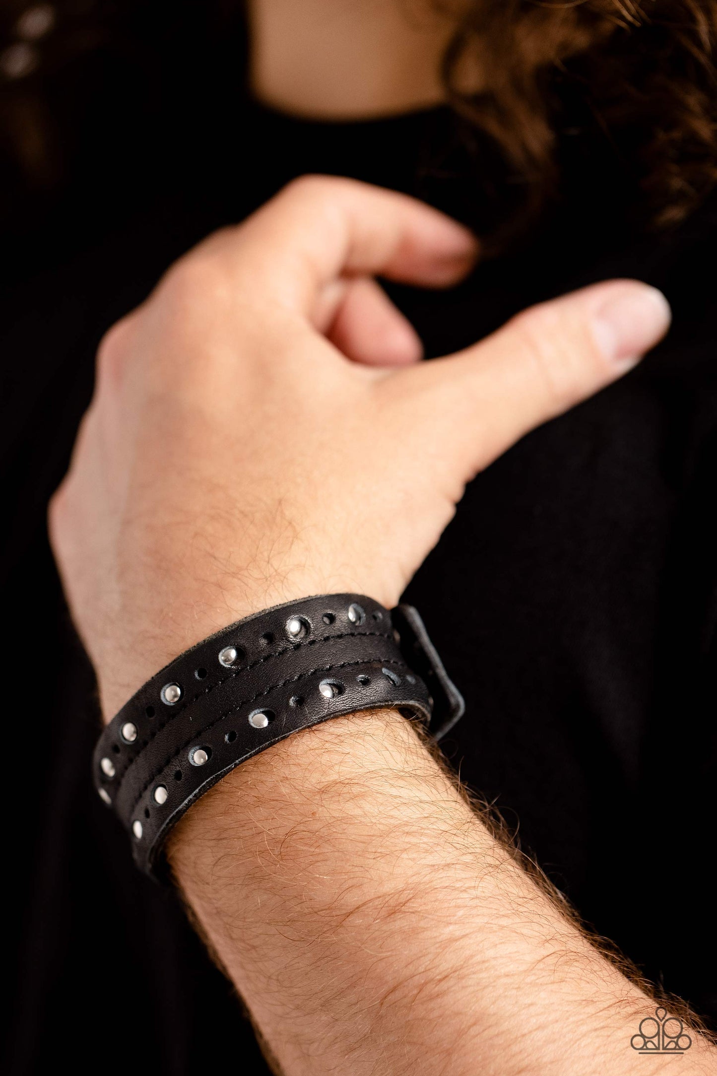 ​Prairie Pasture - Black - Paparazzi Bracelet Image