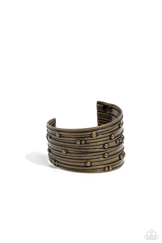 ​Mechanical Motif - Brass - Paparazzi Bracelet Image