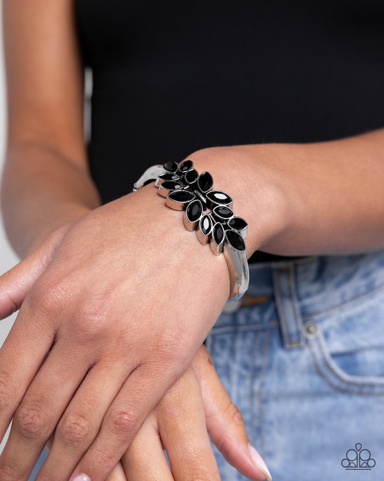 Glamorously Garnished - Black - Paparazzi Bracelet Image