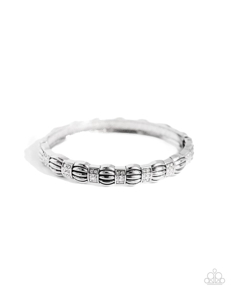 Metro Reverie - White - Paparazzi Bracelet Image