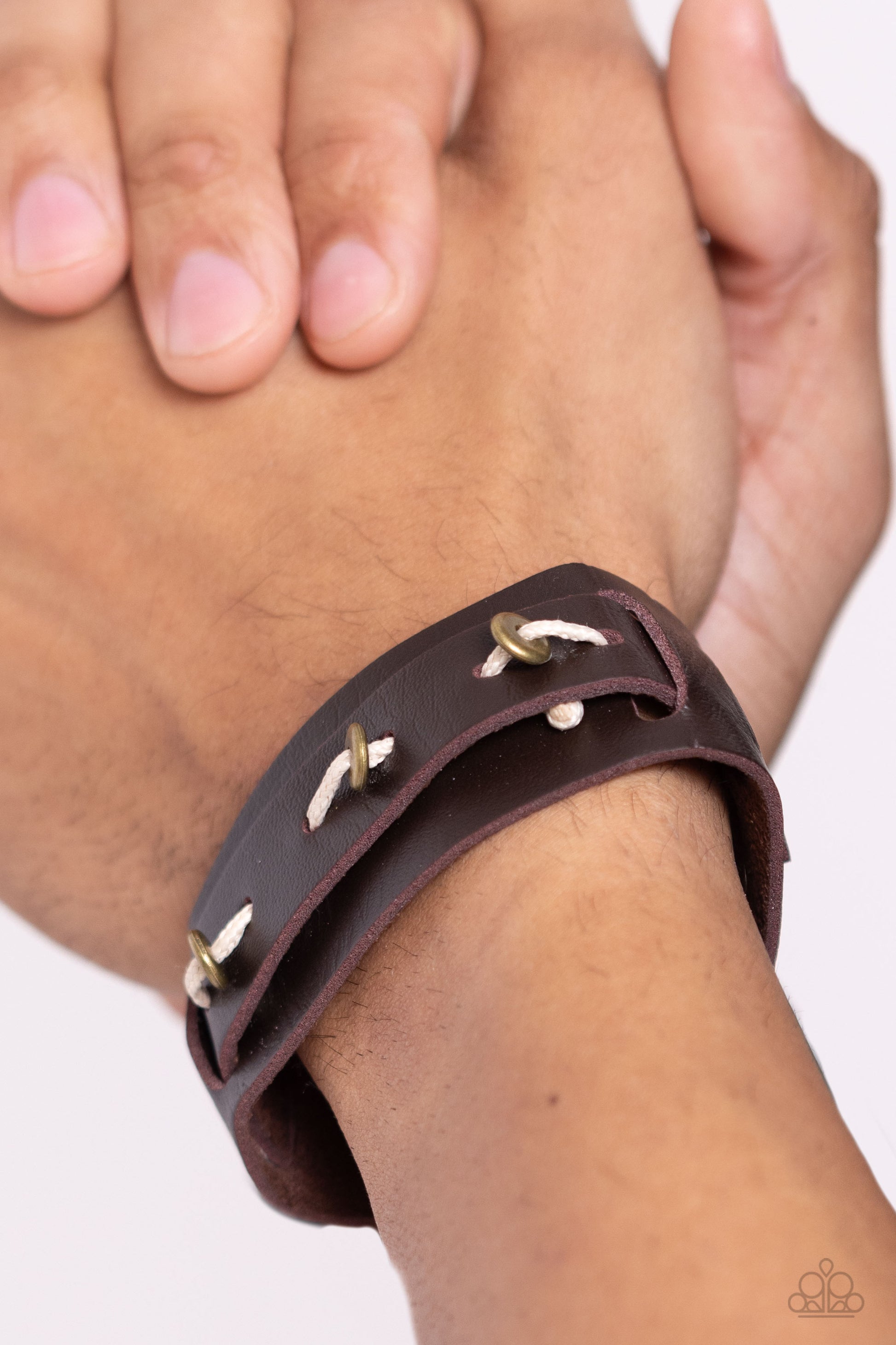 The ROUTE Cause - Brass - Paparazzi Bracelet Image