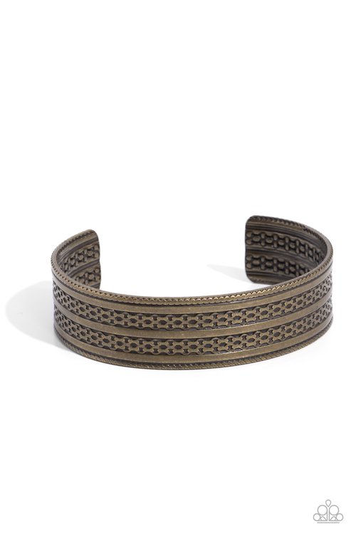 Not What It SEAMS - Paparazzi Bracelet Image