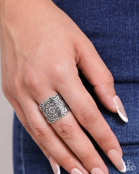 Elegant Engravement - Silver - Paparazzi Ring Image