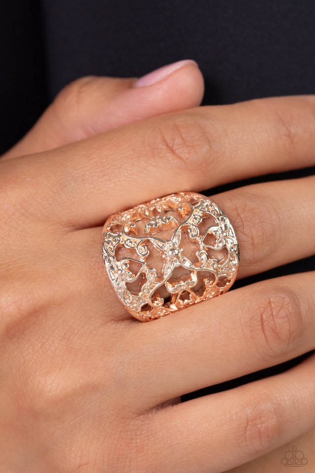 Transfixed Treasure - Rose Gold - Paparazzi Ring Image