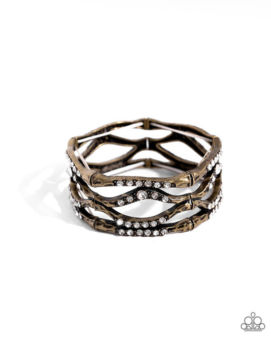 Cross Country - Brass - Paparazzi Bracelet Image