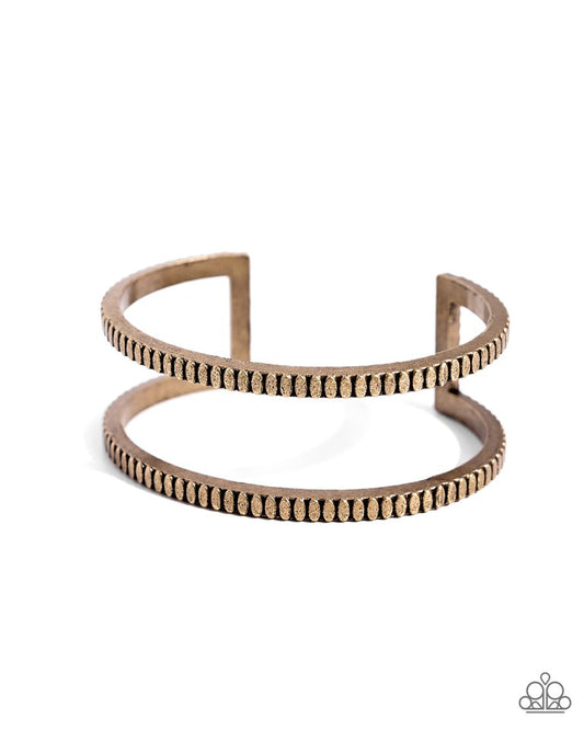 Prehistoric Passion - Brass - Paparazzi Bracelet Image