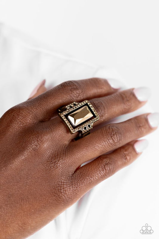 Emerald Elegance - Brass - Paparazzi Ring Image