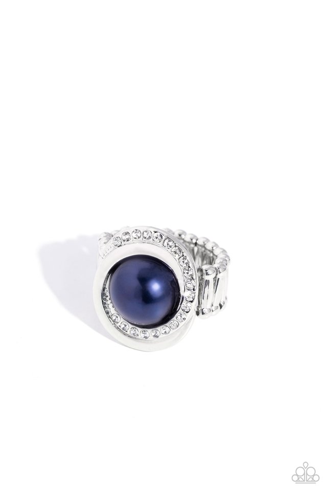 Folded Flair - Blue - Paparazzi Ring Image