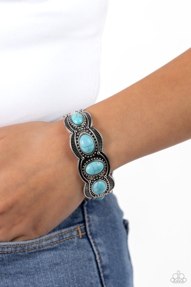 World Traveler - Blue - Paparazzi Bracelet Image