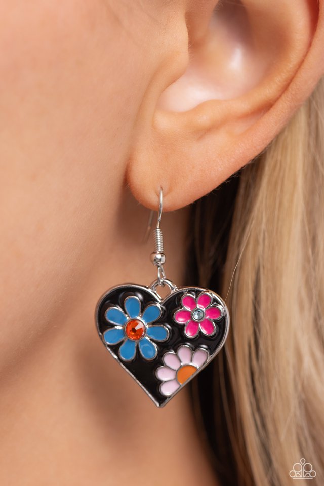 Generously Groovy - Black - Paparazzi Earring Image