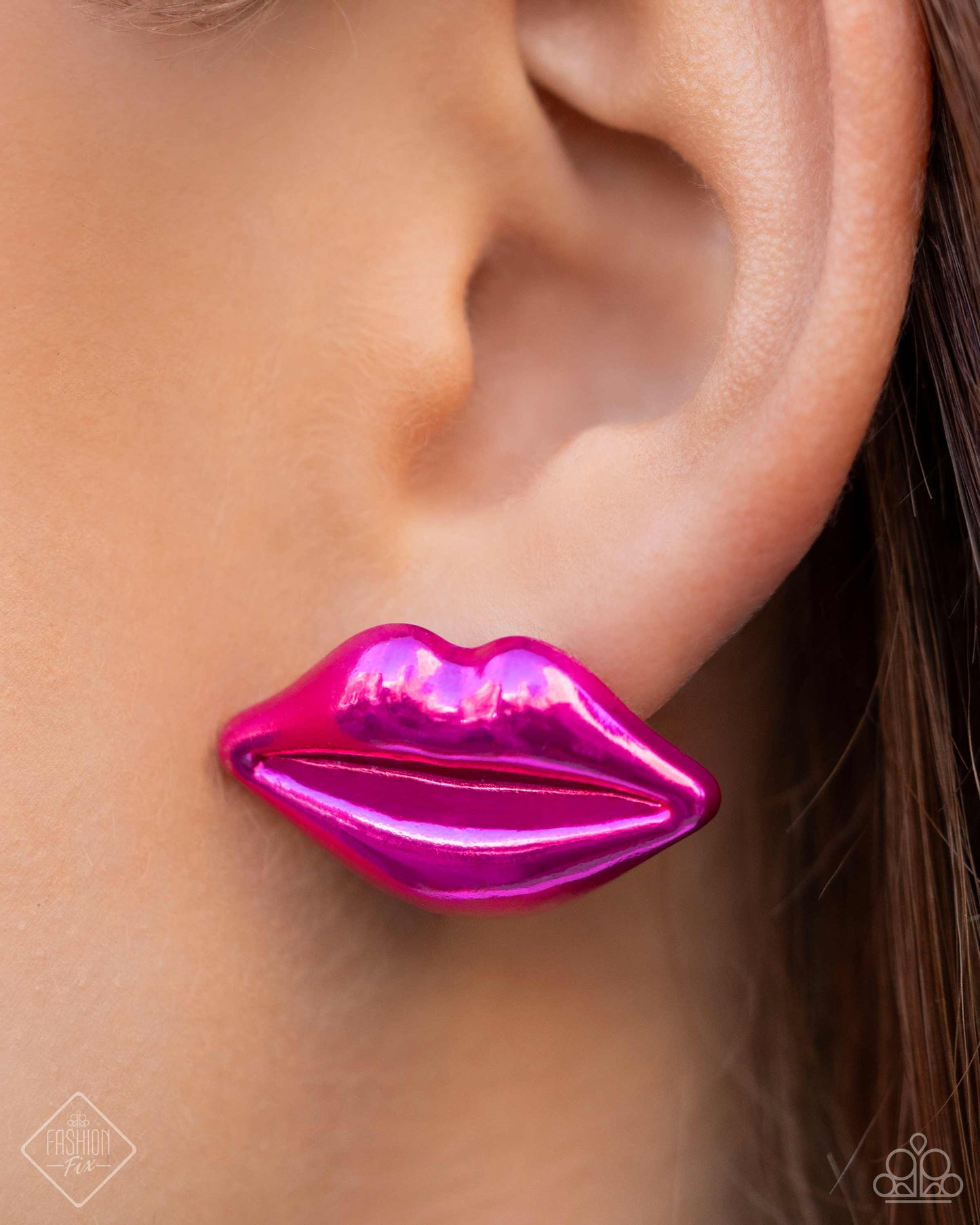 Paparazzi Earring ~ Diva Decoration - Pink