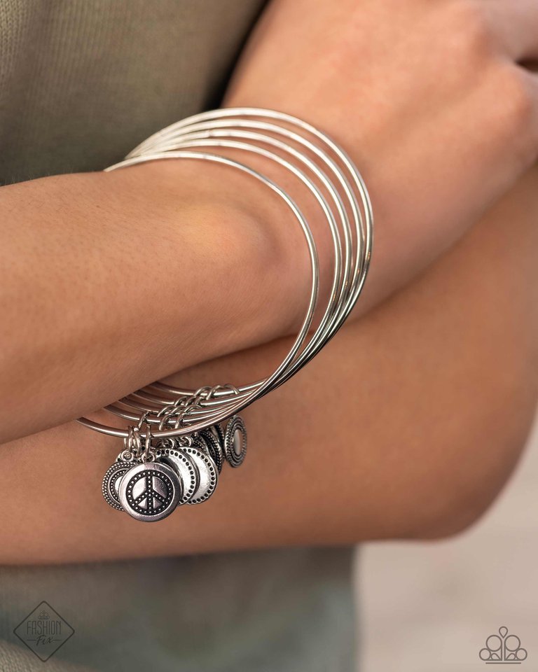 My Interest is Piqued - Silver - Paparazzi Bracelet Image