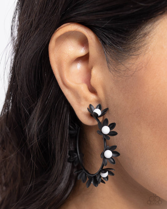 Flower Vine - Black - Paparazzi Earring Image