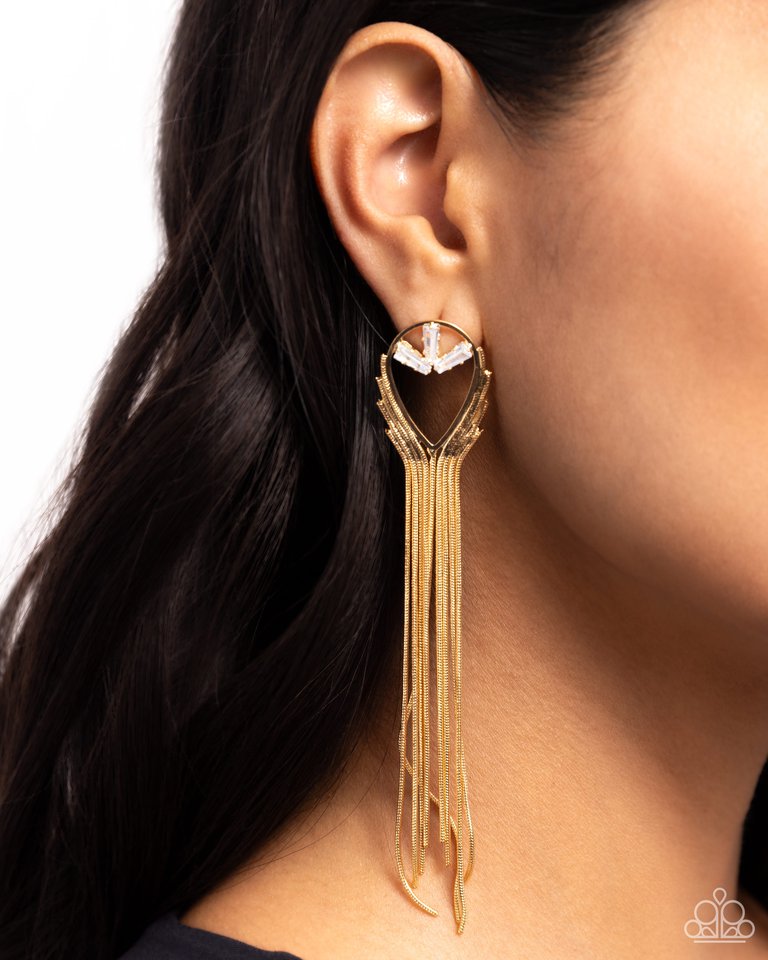 Elongated Effervescence - Gold - Paparazzi Earring Image