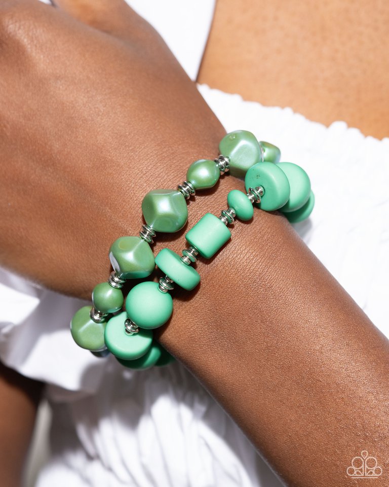 Shape Shifting Season - Green - Paparazzi Bracelet Image