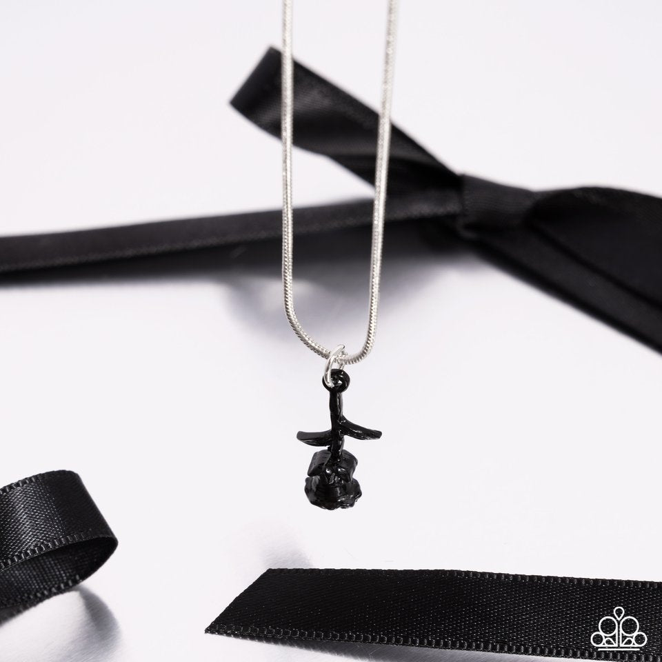 Tippy ROSE - Black - Paparazzi Necklace Image