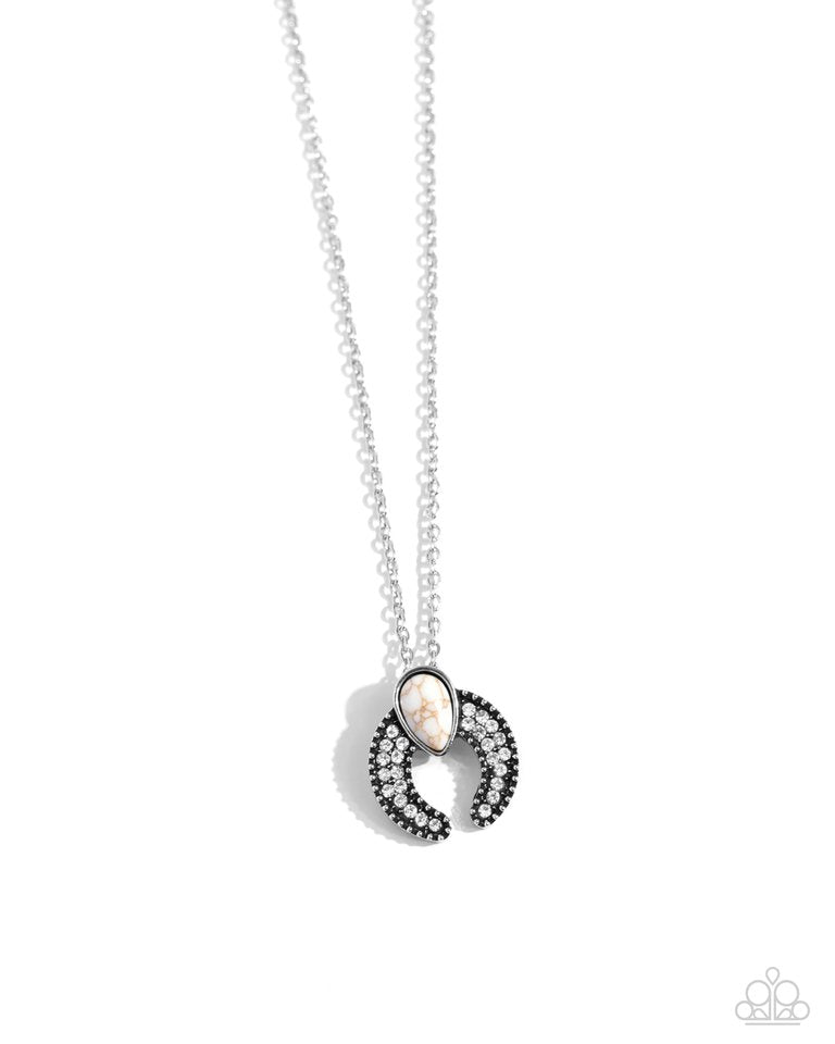 Horseshoe Haute - White - Paparazzi Necklace Image