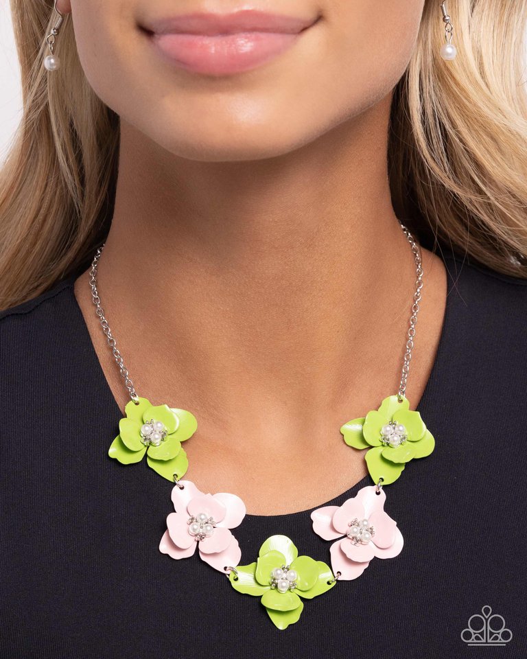 Pastel Pizzazz - Green - Paparazzi Necklace Image