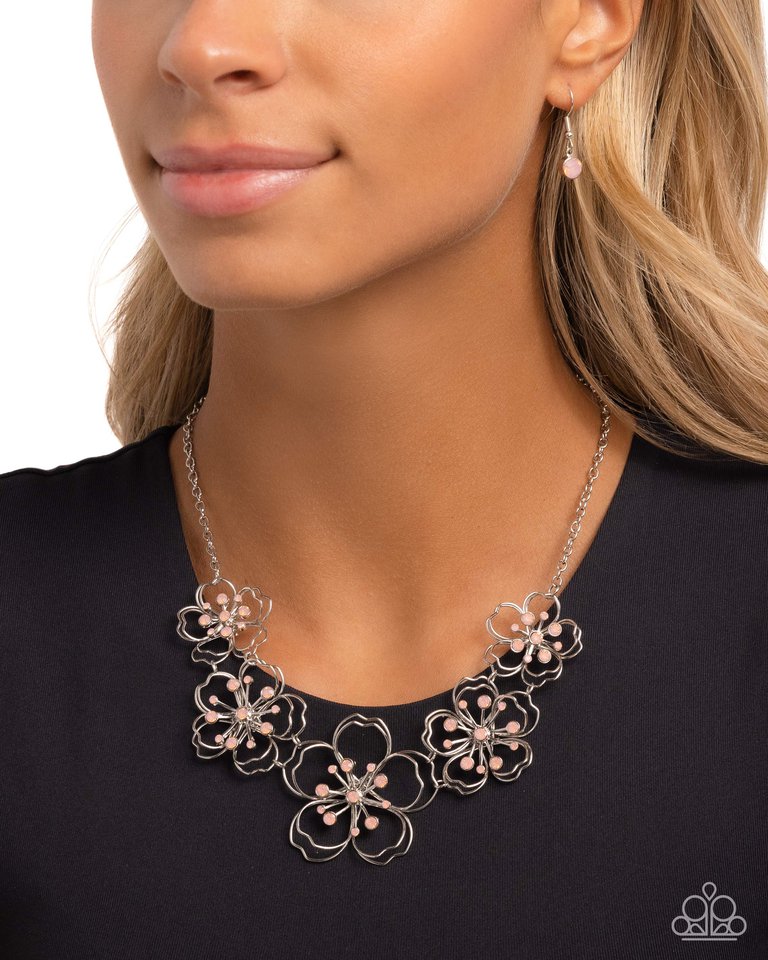 Wiry Wallflowers - Pink - Paparazzi Necklace Image