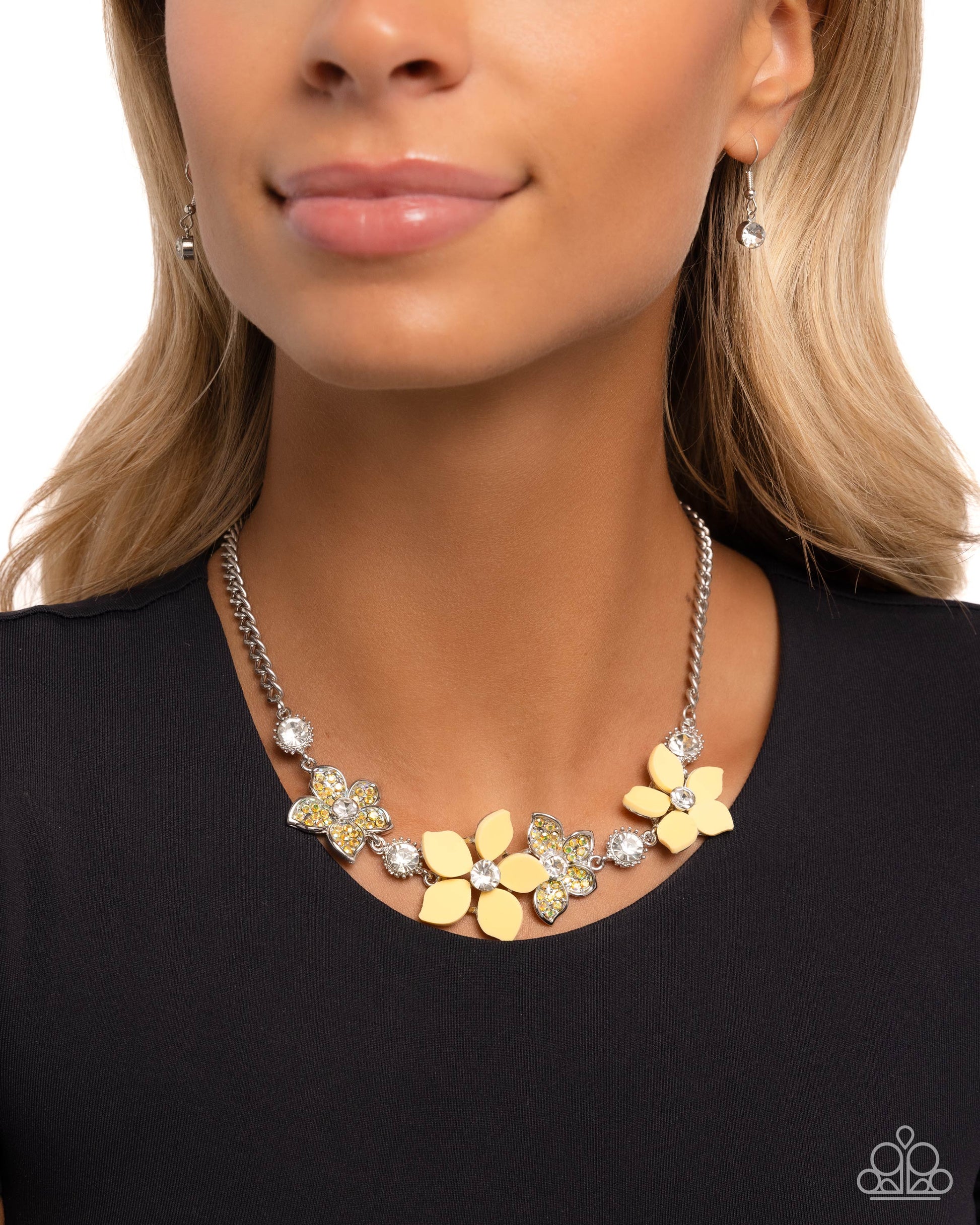 Bouquet Ballad - Yellow - Paparazzi Necklace Image