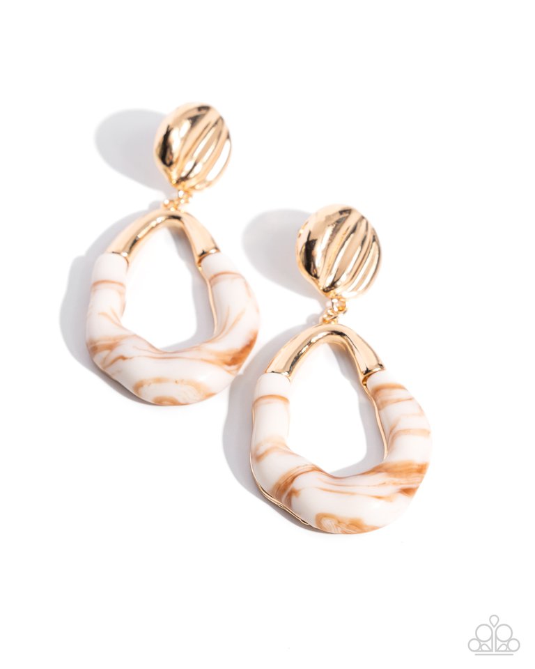 High-Sheen Swirls - Gold - Paparazzi Earring Image