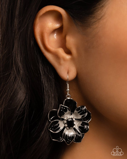 Tropical Treasure - Black - Paparazzi Earring Image