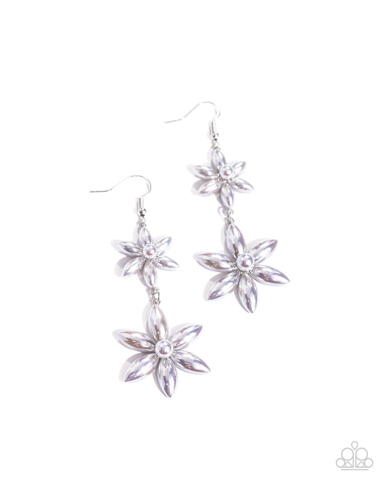 Pearl Posy - Silver - Paparazzi Earring Image