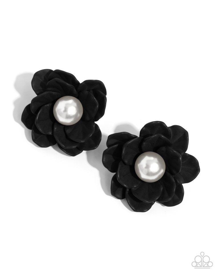 Blooming Backdrop - Black - Paparazzi Earring Image