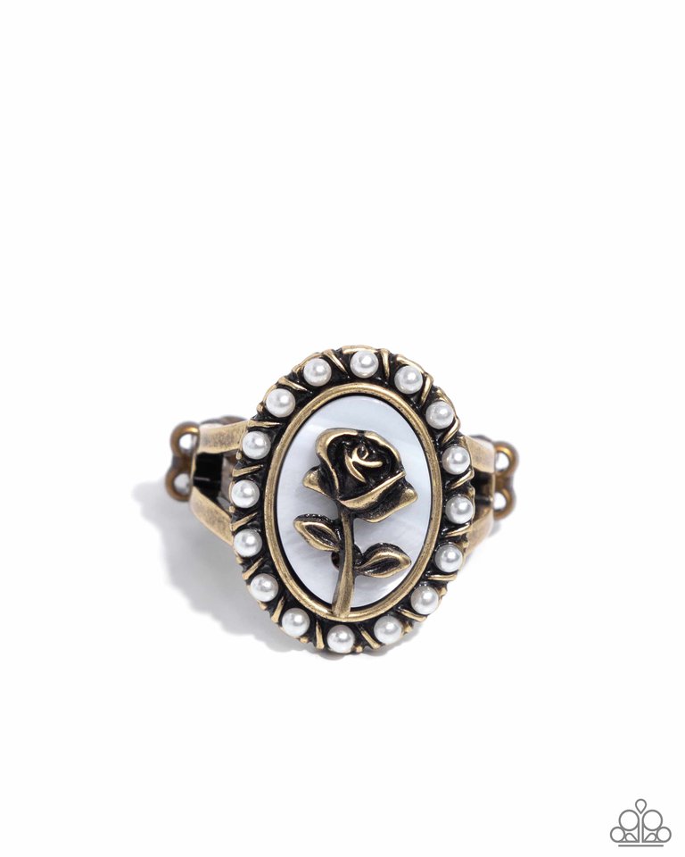 Rosy Reminder - Brass - Paparazzi Ring Image