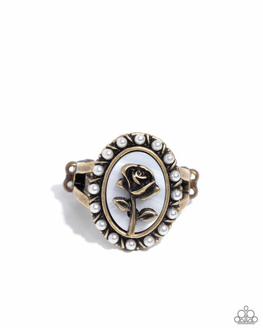 Rosy Reminder - Brass - Paparazzi Ring Image