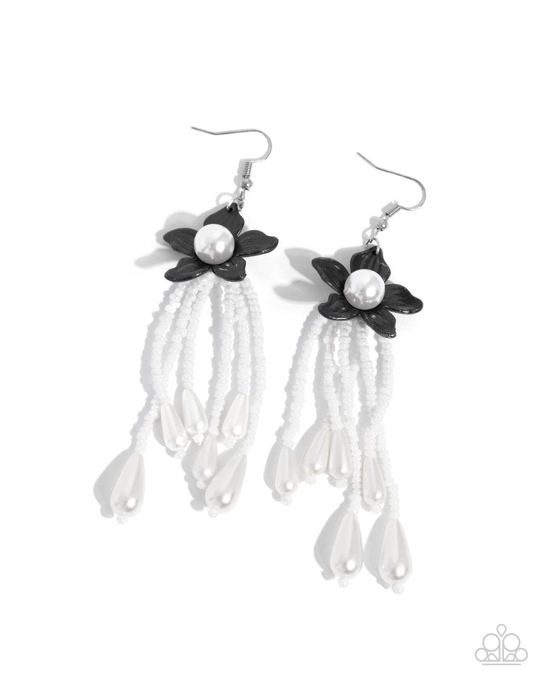 Prom Personality - Black - Paparazzi Earring Image