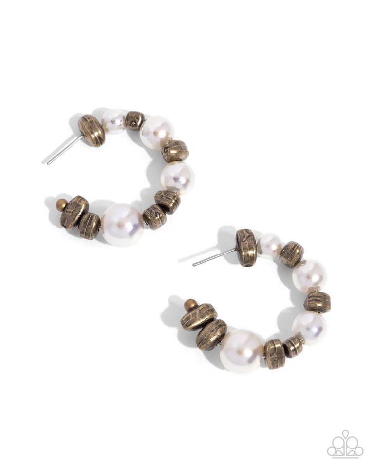 Playful Pearls - Brass - Paparazzi Earring Image