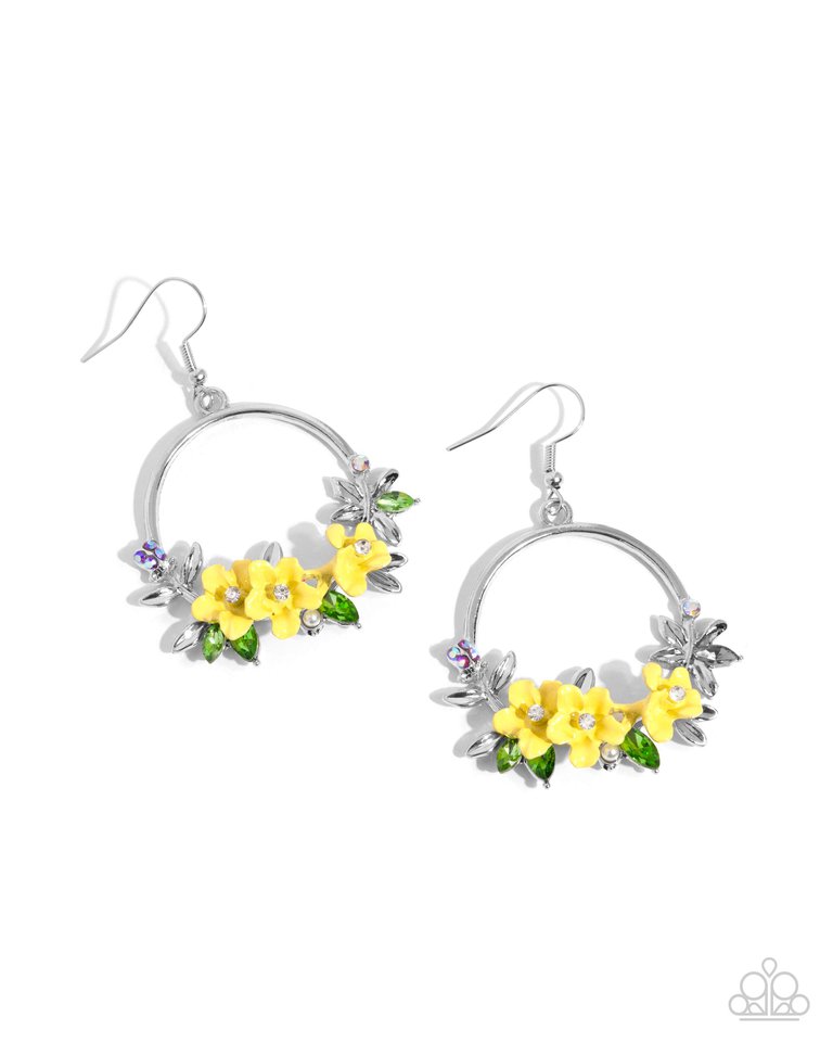 Fairy Freestyle - Yellow - Paparazzi Earring Image