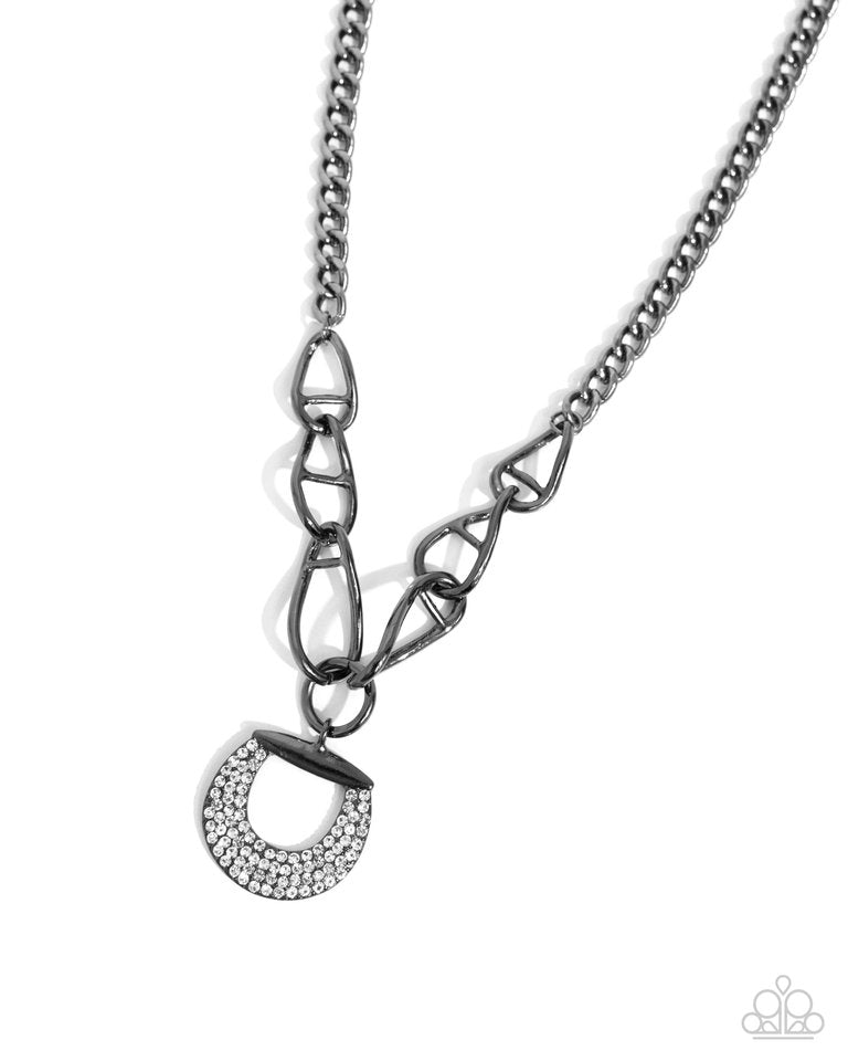 Linked Leader - Black - Paparazzi Necklace Image