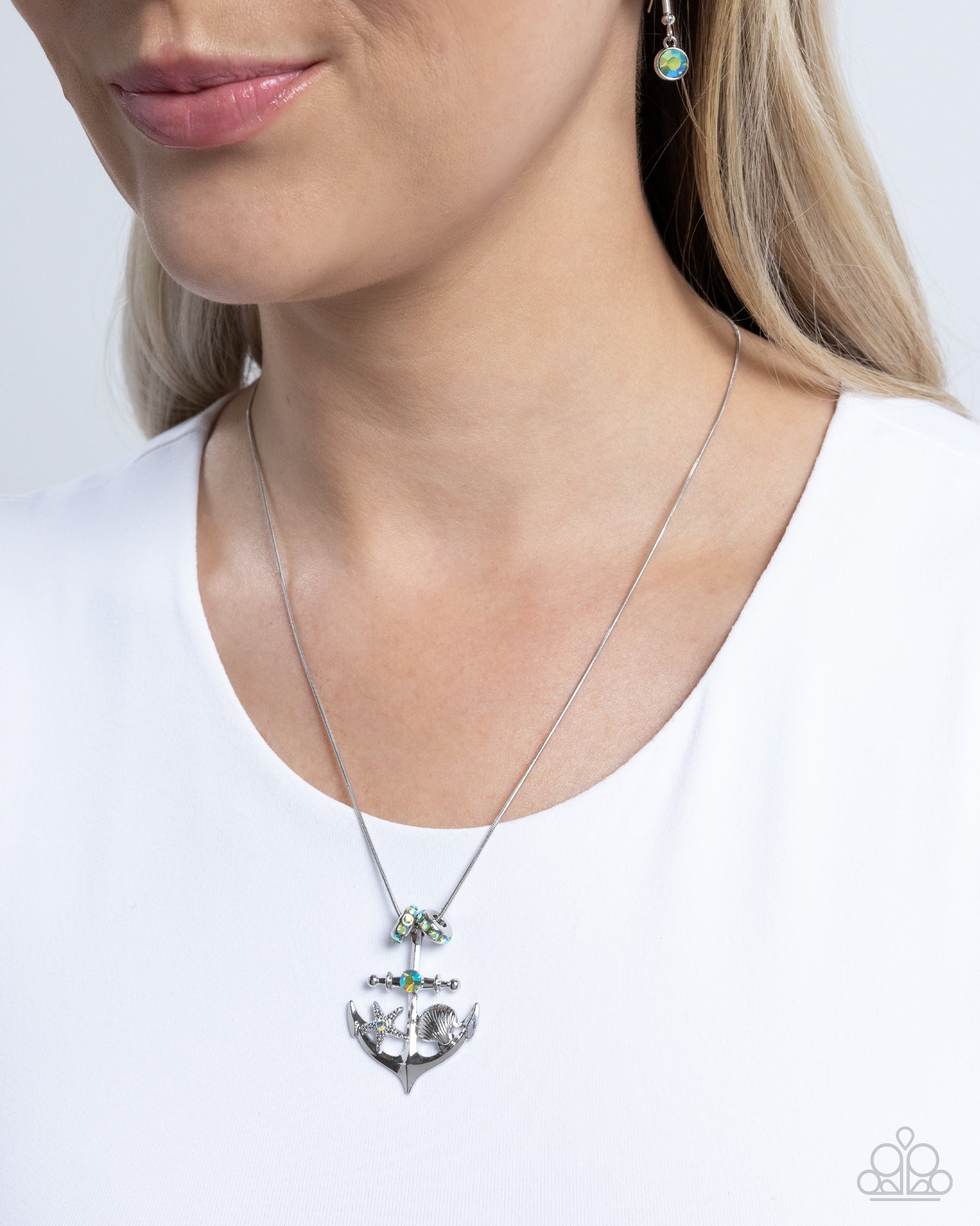 Anchored Accent - Green - Paparazzi Necklace Image