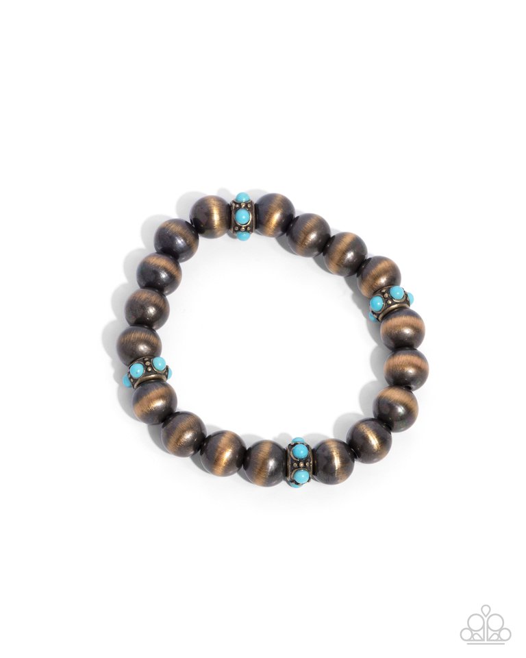 Stony Spotlight - Brass - Paparazzi Bracelet Image